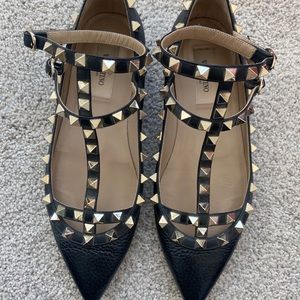 Valentino Rockstud Cage Flat